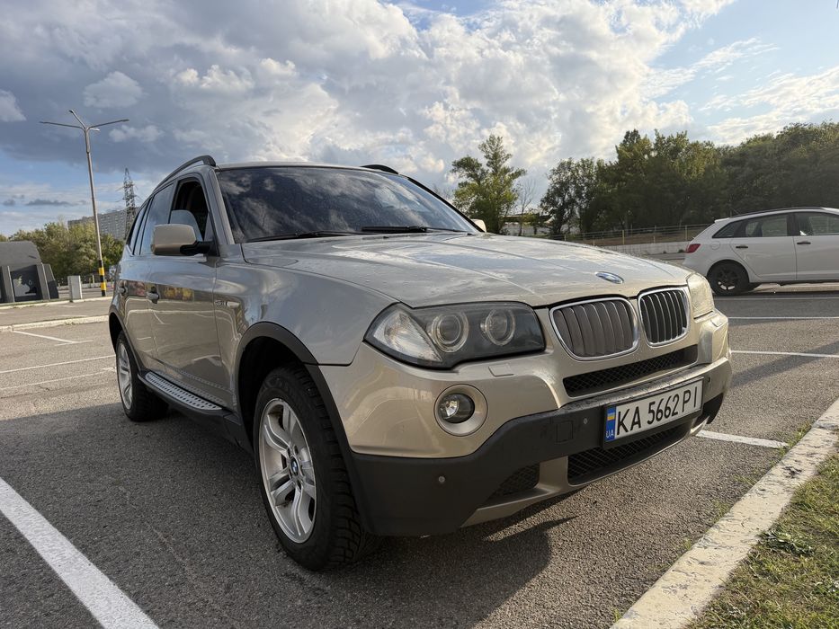 BMW X-3