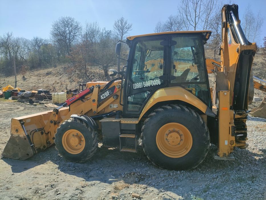 CAT 428(432)F2  2018г.в.