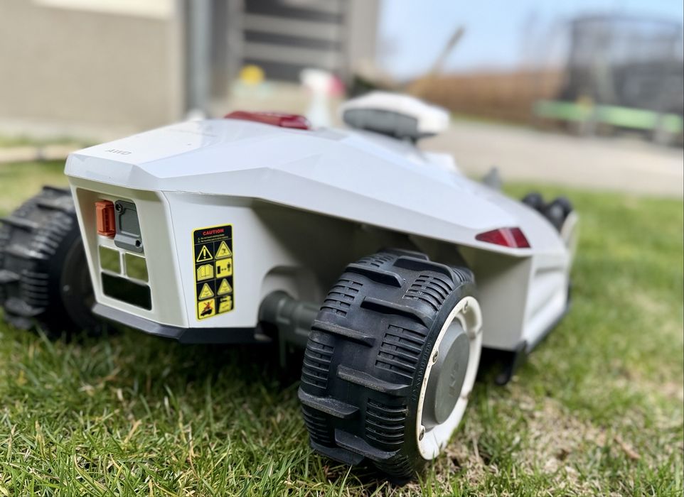 LUBA 2 AWD 1000 – Elita wśród Robotów | Stan idealny | Bez abonamentów