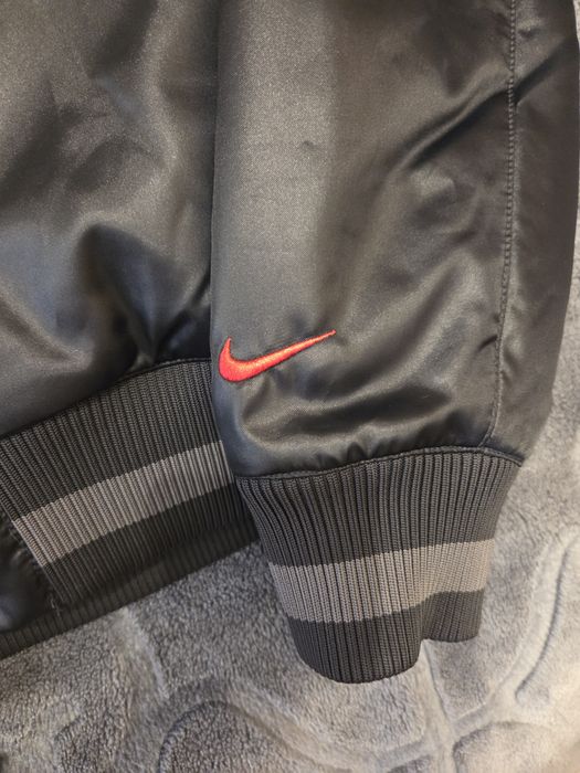 Nike men's premium