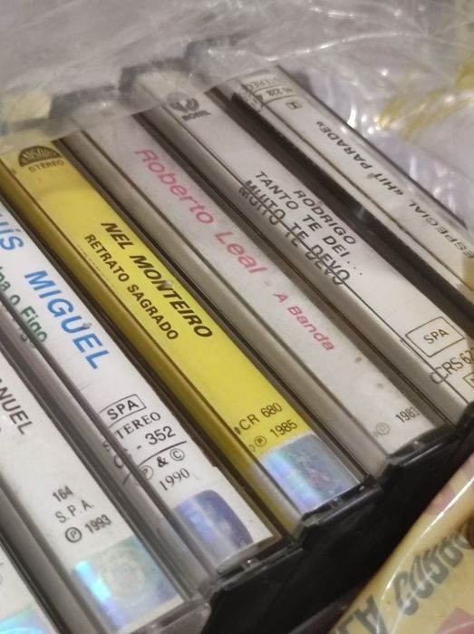 Lote de 62 cassetes de musica portuguesa se