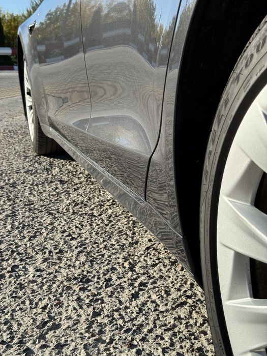 Tesla model S 90D