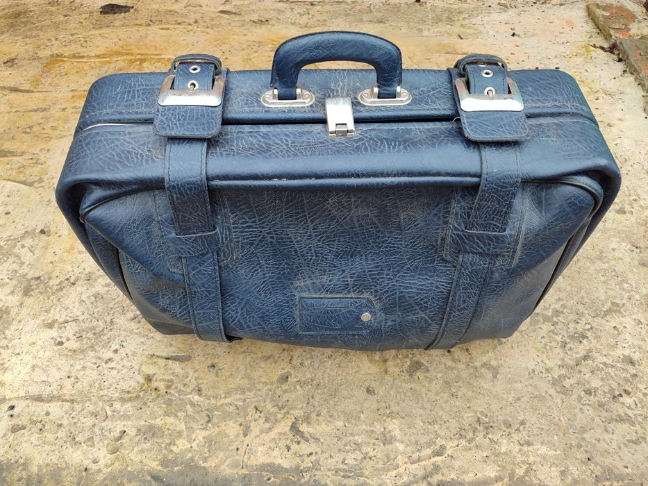 Чемодан.  ретро б/в