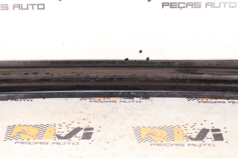 Reforço pára-choques trás SEAT Leon (1P1)
