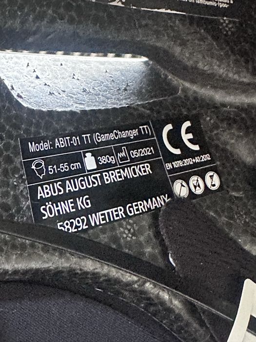 Kask czasowy / triathlonowy ABUS GameChanger TT  biały  z wizjerem