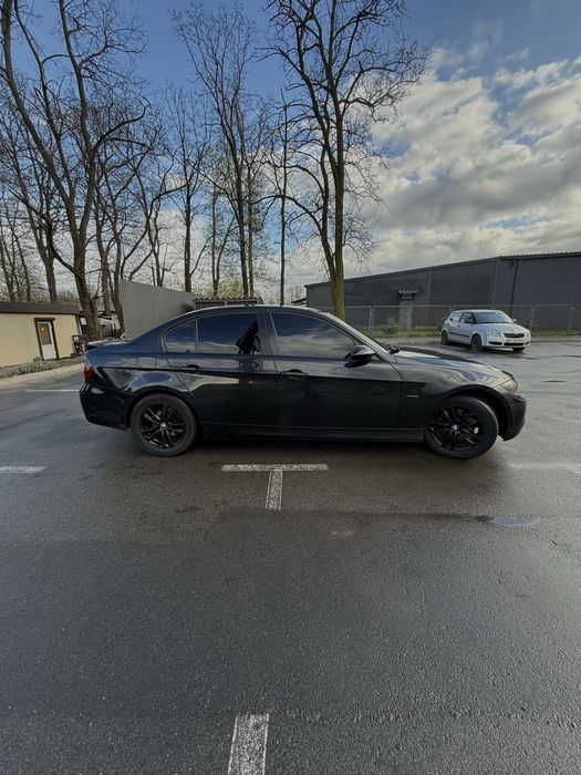 BMW E90 318I gaz benz