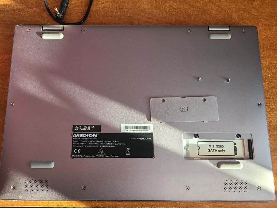 Ноутбук-планшет 14" Medion (Lenovo Group) E4273