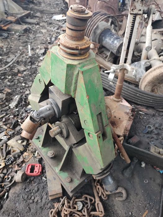 Люнет на станок дип 300