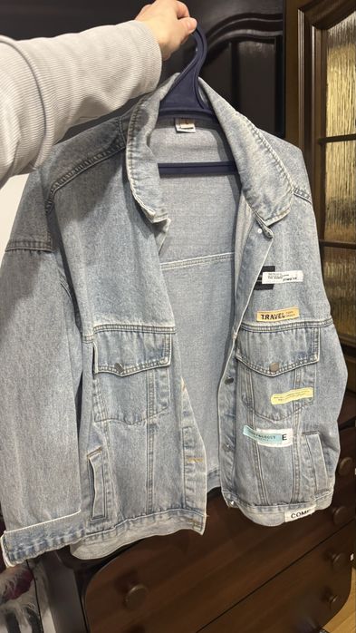 Джинсовка джинсова куртка розмір Л