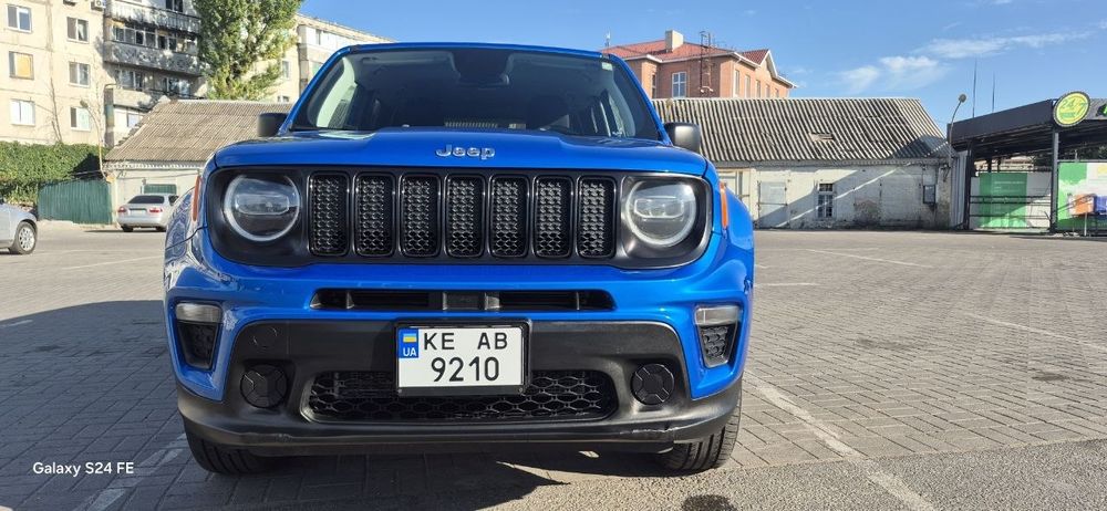 Продам автомобіль Jeep Renegade 2020