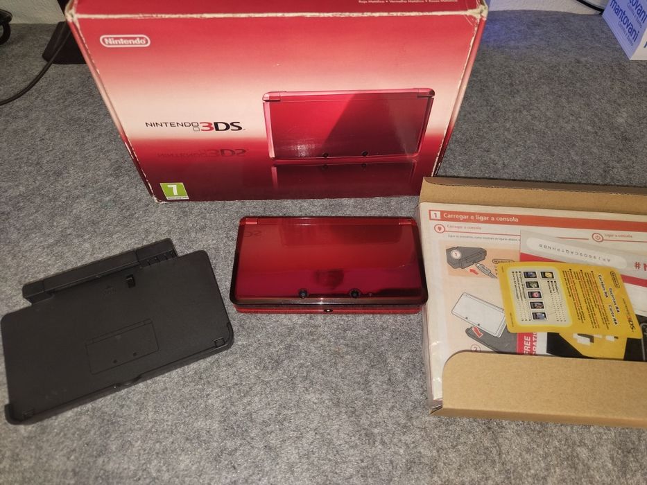 Nintendo 3DS Metallic Red – Completa na Caixa