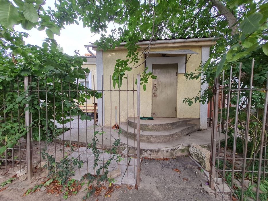 Продаж 2 кімнатний будинок Фасад, Центр