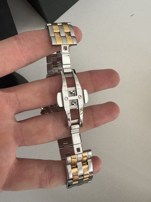 Швейцарський годинник Edox Delfin Chronograph