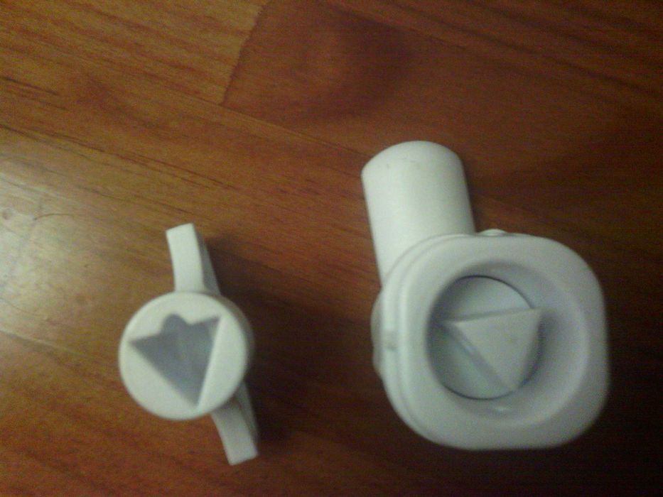 Fechadura com chave triangular para caixa contador