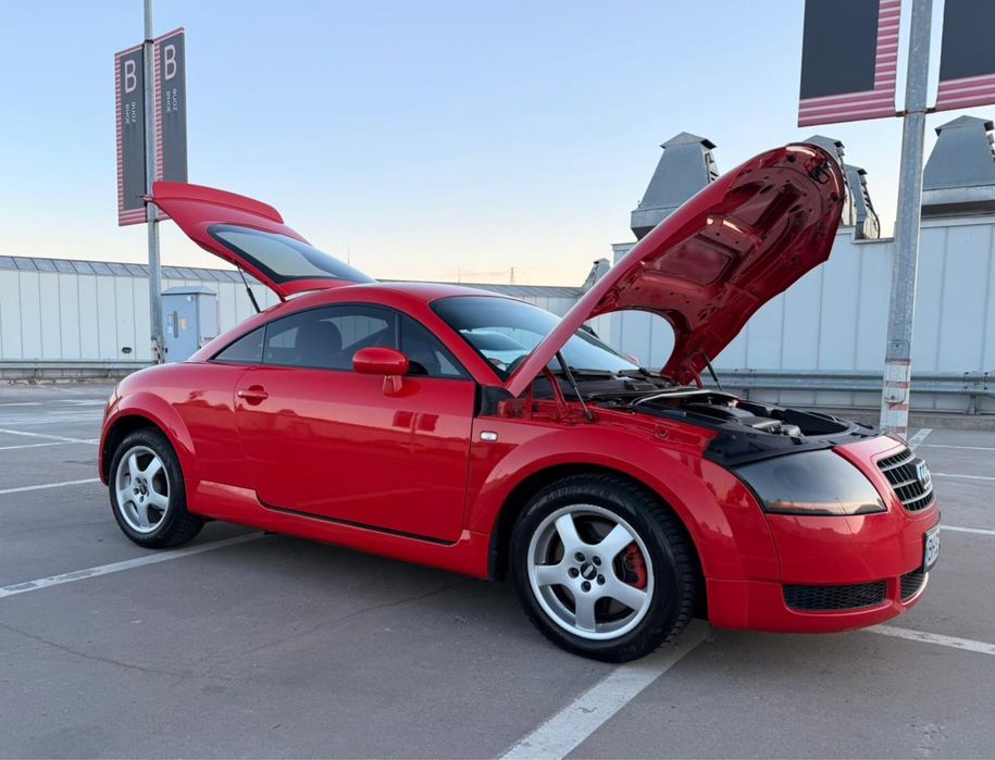 Продам автомобіль Audi TT