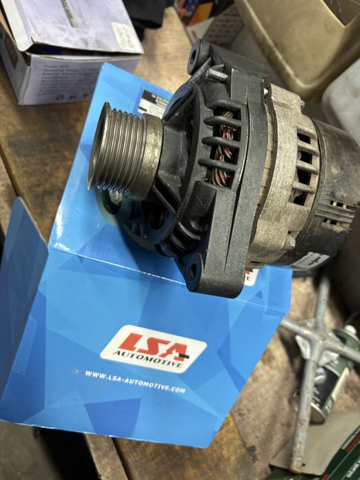 Продам генератор ВАЗ 2110