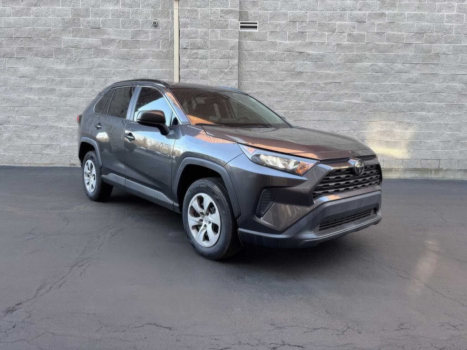 Toyota RAV4      2020