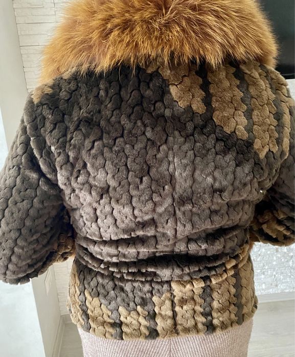 Продам шубу !