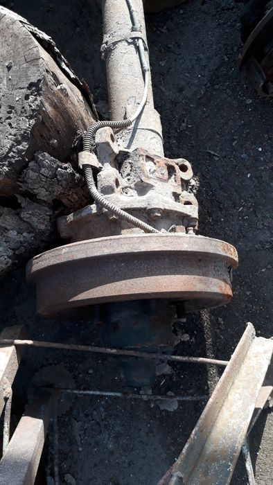 Продам мосты на уаз б/у, все вопросы по телефону .