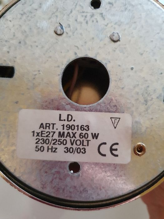 Бра настенное с верёвочным выключателем