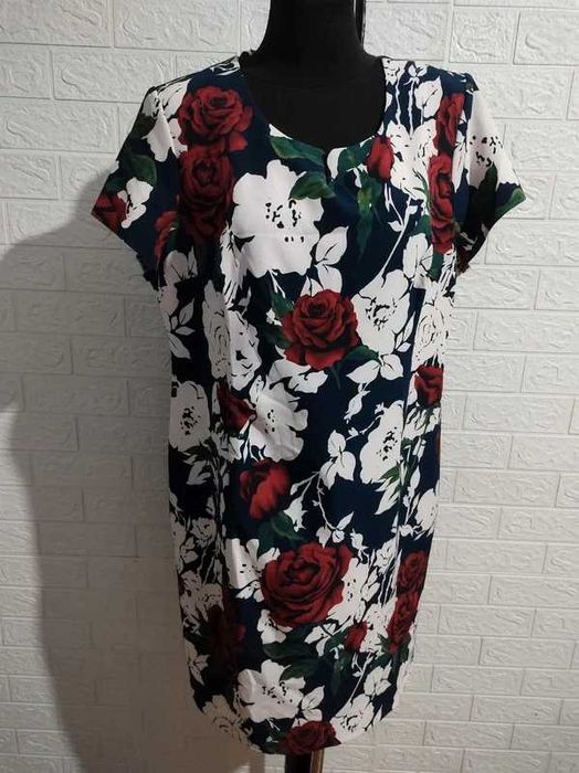 Sukienka rozmiar 48 koktajlowa wizytowa komunia Święta cena 38 zł