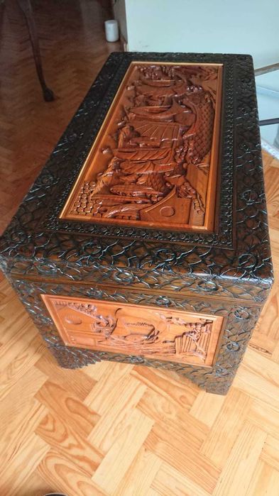 ARCA Chinesa antiga em Cânfora