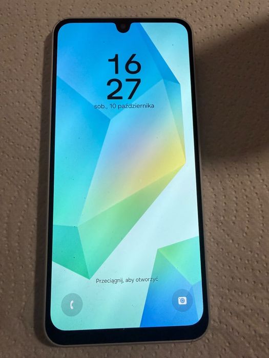 Samsung a16.