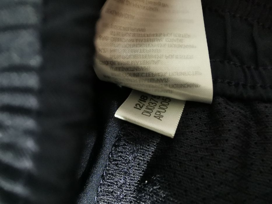 Szorty Adidas Essentials Plain Chelsea