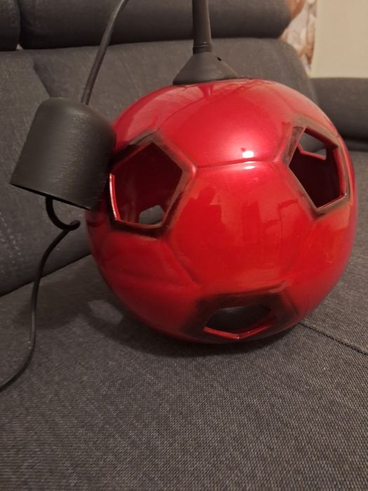 Lampa wisząca piłka