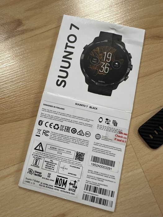 Zegarek suunto 7 Black model OW185
Designer in Poland