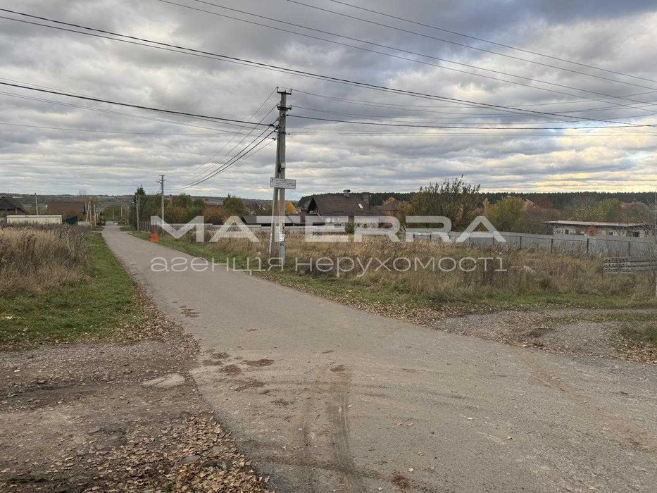 Бобриця Продаж кутової ділянки 14,6 сот під забудову (асфальт дорога)