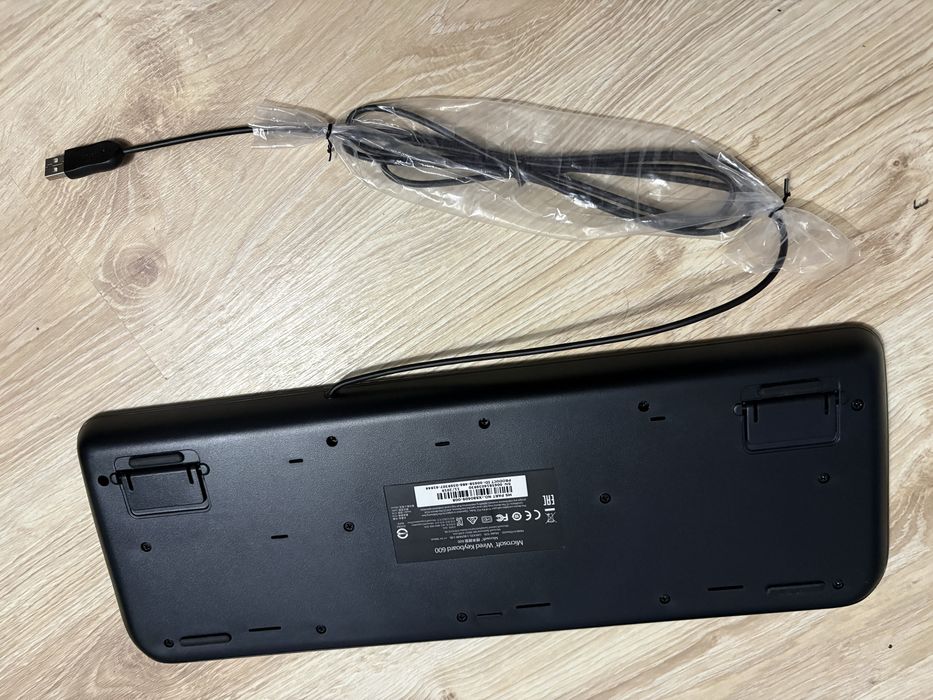 Microsoft 600 Multimedia Keyboard463401748267673603