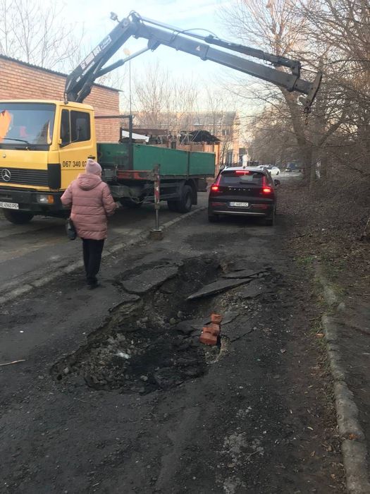 Продам кран -манипулятор Hiab 081