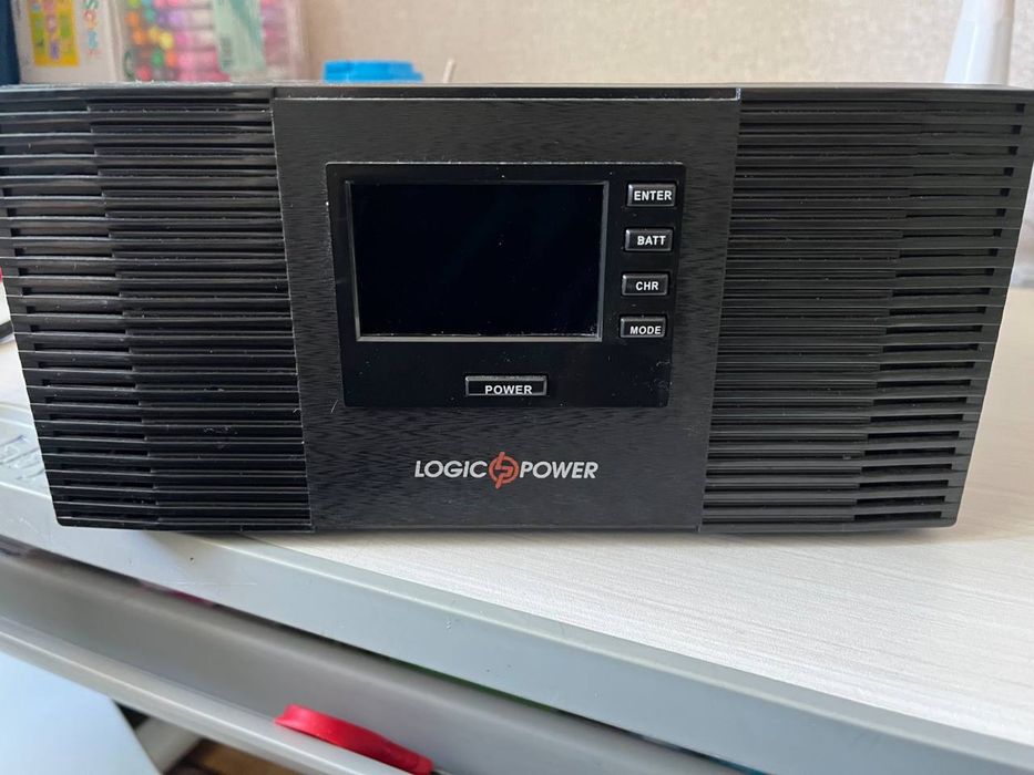 ДБЖ, ИБП, инвертор lpm-psw-1500va LogicPower 1000вт