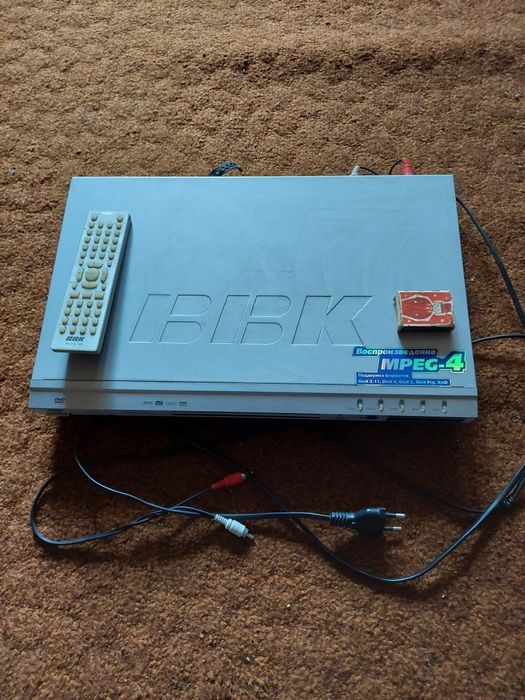 Продам DVD плеер ВВК