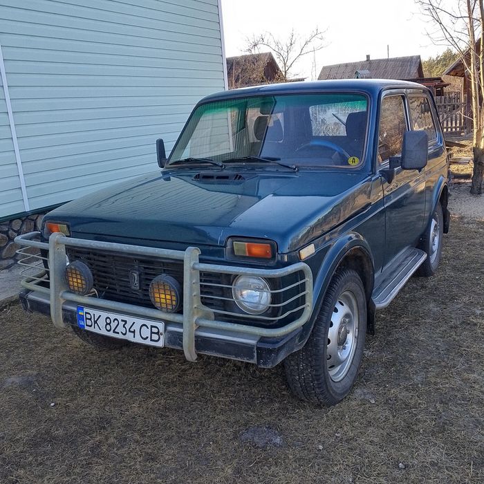 Продам ниву ваз 21213