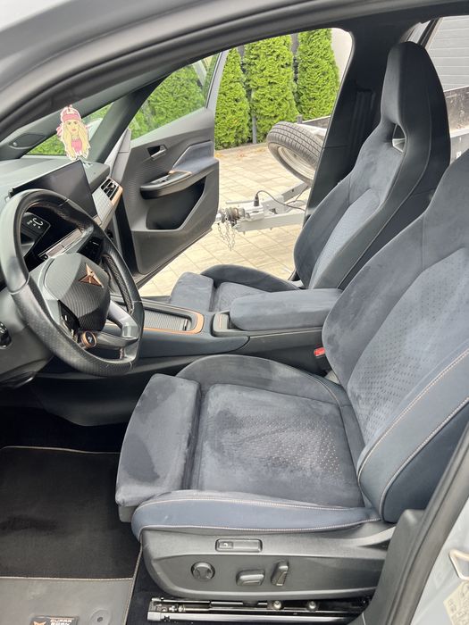 Sprzedam  Cupra born