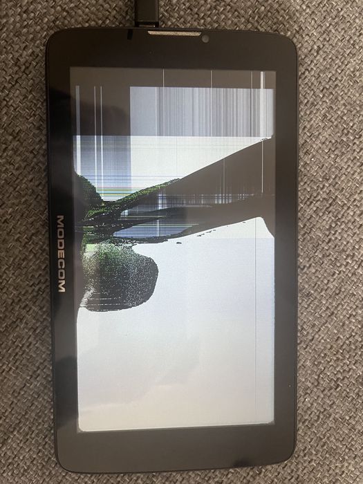 Tablet modecom 7004