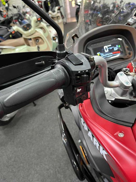 АКЦІЯ Мотоцикл SPARK SP250T-5