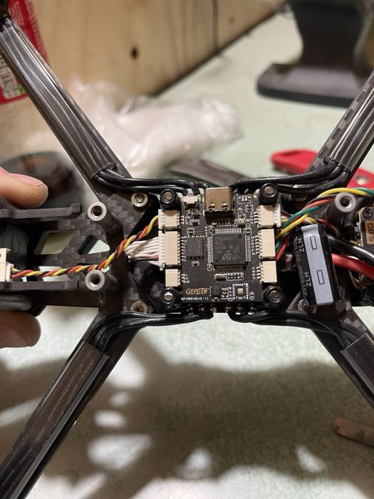 FPV фпв дрон квадрокоптер