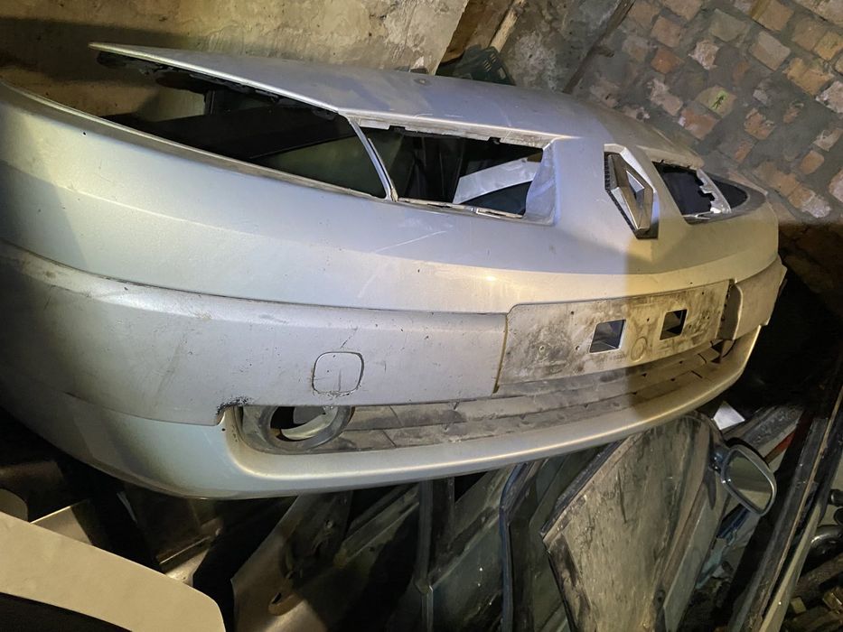 Бампер Рено Меган 2