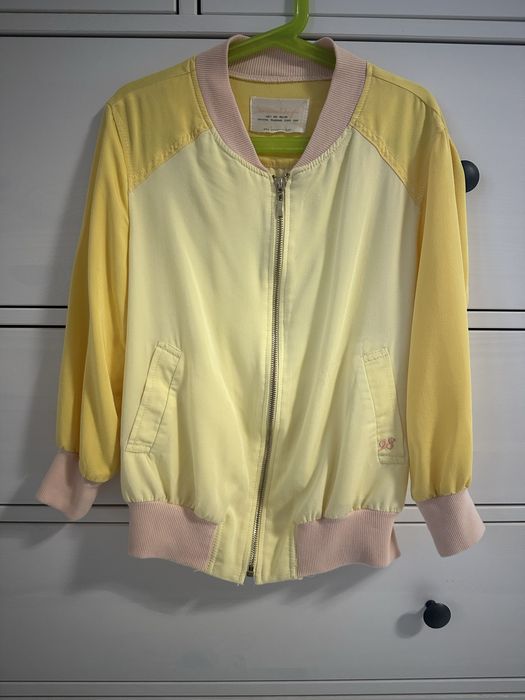 Żółta bluza / kurtka bomberka Bershka xxs / rękaw 3/4