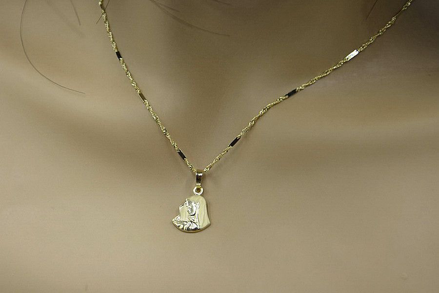 Złoty medalik Bozia z łańcuszkiem kręconym pm004y&cc012y K