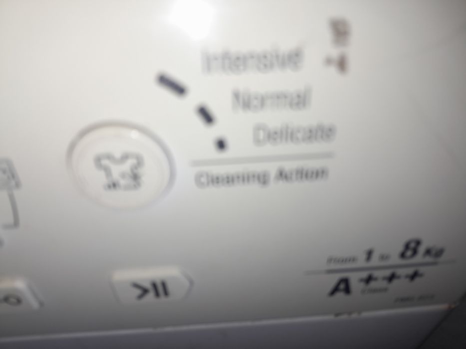 Maq.HOOVER 8 KGS  p/ pecas 20€