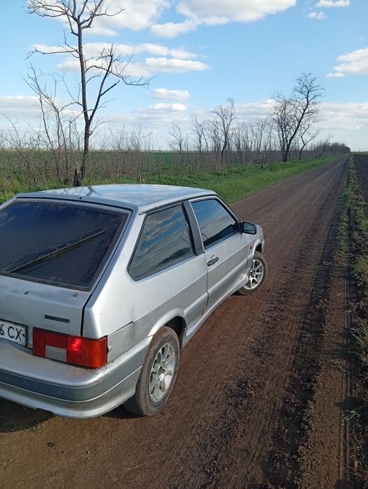 Продам ваз 2113.