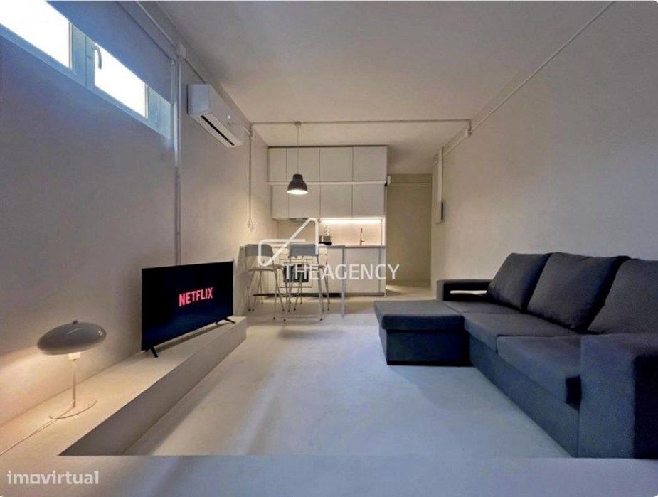 Estúdio Moderno a 1 Minuto da Praia | Manta Rota