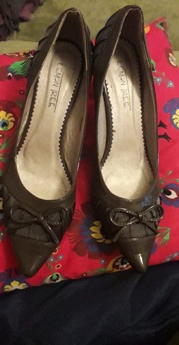 Buty, czółenka, 41, szpilki, wesele,czekoladowe komunia