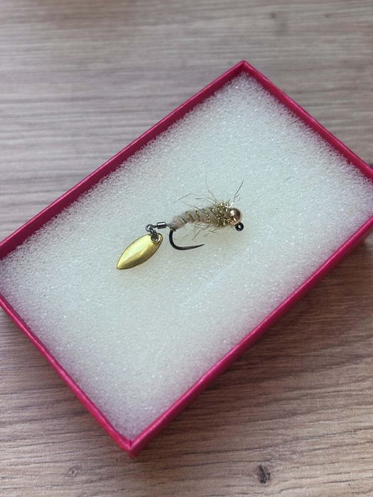 Nimfa Trout menager