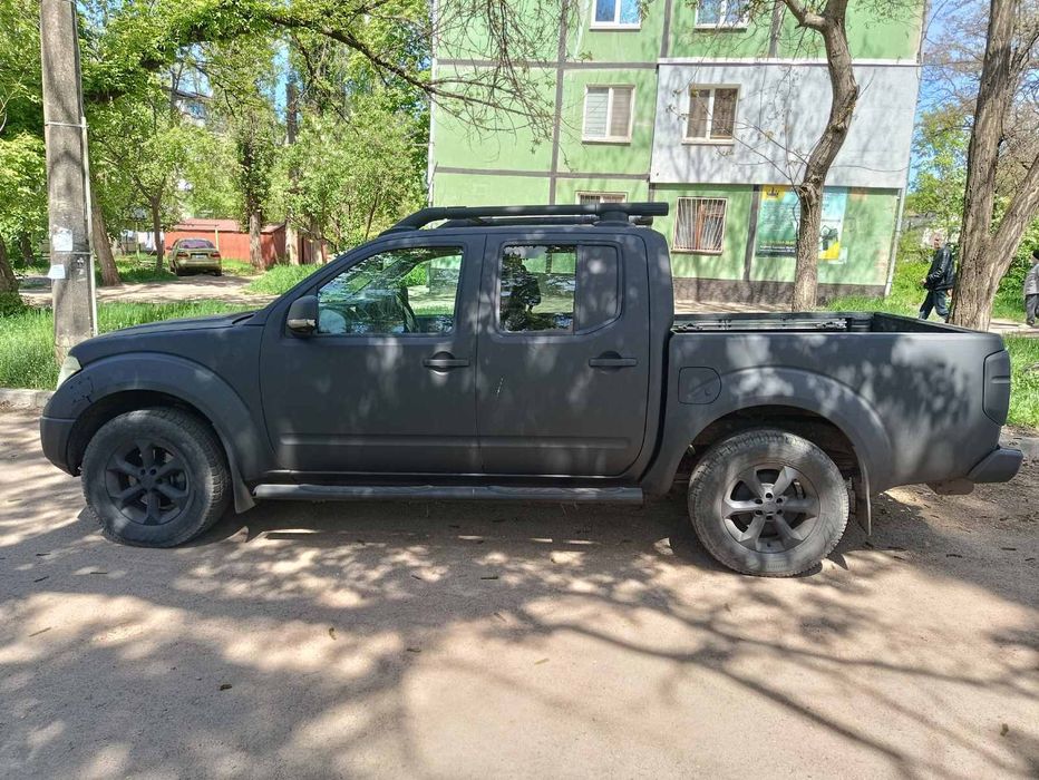 Nissan Navara  продам