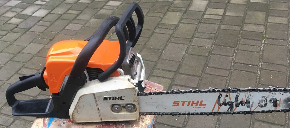 STIHL MS 180                  .